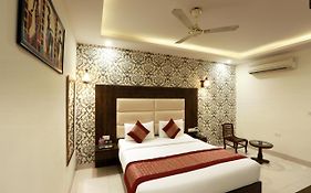 Hotel Travel Inn At Delhi Airport