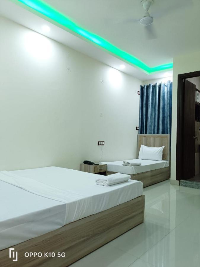 Hotel Travel Inn At Delhi Airport New Delhi Exterior photo