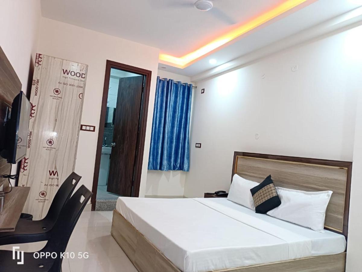 Hotel Travel Inn At Delhi Airport New Delhi Exterior photo