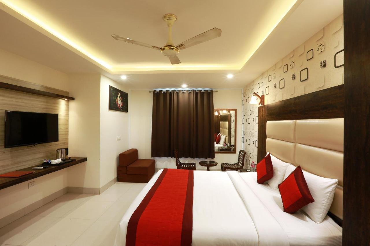 Hotel Travel Inn At Delhi Airport New Delhi Exterior photo